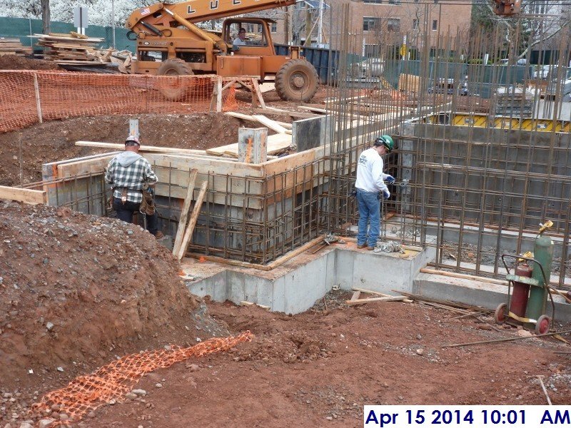 Installing the foundation wall forms at Elev. 7-Stair -4,5 Facing North-East